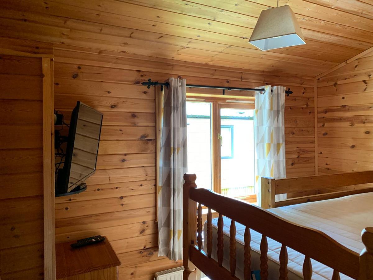 Immaculate 3-Bed Lodge In Хоик Экстерьер фото